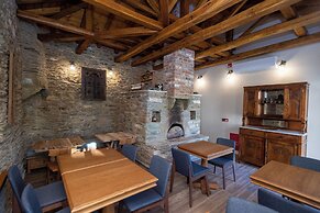 Nostos Country House