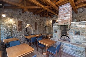 Nostos Country House