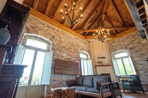 Nostos Country House