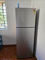 Casa De Abhishek - Breezy 2 BHK