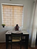 Casa De Abhishek - Breezy 2 BHK