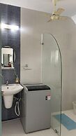 Casa De Abhishek - Breezy 2 BHK