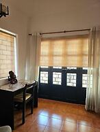 Casa De Abhishek - Breezy 2 BHK