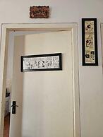 Casa De Abhishek - Breezy 2 BHK