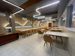 HOTEL COSMOS