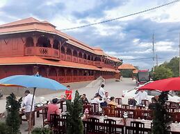 Waraporn Grand Mountain Hotel