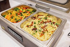 Good Nakhonsawan Hotel