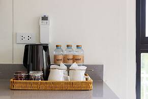 Good Nakhonsawan Hotel