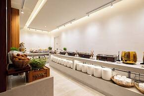 Good Nakhonsawan Hotel