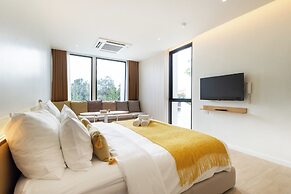 Good Nakhonsawan Hotel