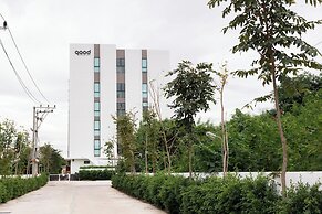 Good Nakhonsawan Hotel