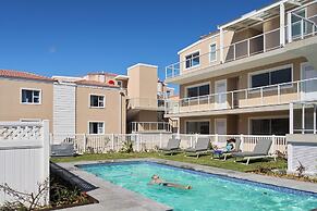 Harbour Club