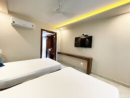 Ambika Palace - Puri near Sea Beach