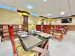 Ambika Palace - Puri near Sea Beach