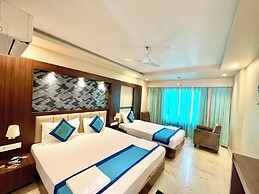 Ambika Palace - Puri near Sea Beach