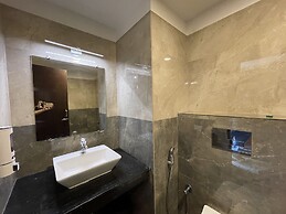 Ambika Palace - Puri near Sea Beach