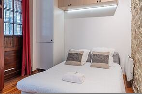 Lavie Maison Marais Studio Gem