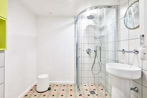 Lavie Maison Parisian Studio