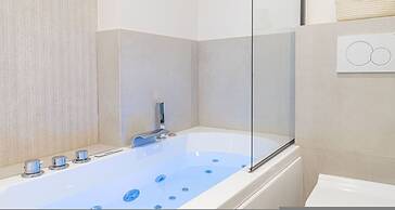 Lavie Maison Sauna Jacuzzi