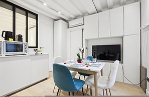 Lavie Maison AC Center of Paris