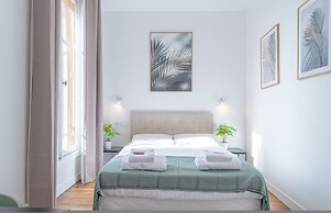 Lavie Maison the Spacious