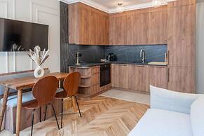 Lavie Maison Central Dominique