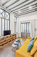 Lavie Maison House in the Marais Family