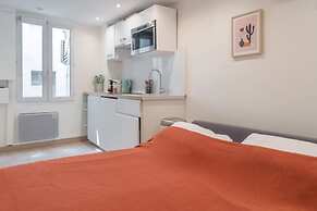 Lavie Maison Parisian Aircon Gem