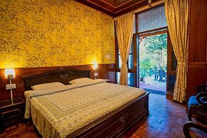 The Hive Cottage By Royal Collection