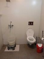 The Hive Cottage By Royal Collection