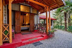 The Hive Cottage By Royal Collection