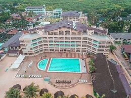 LANDMARK BEACH RESORT