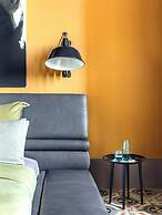 Castle Elvira - The Castle