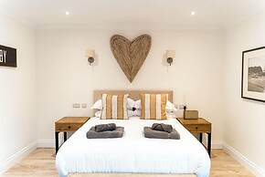 Hideaway Cottages - Greenacres Estates