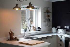 Hideaway Cottages - Greenacres Estates