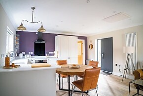 Hideaway Cottages - Greenacres Estates