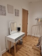 Large Duplex 7 Adults at London Bridge