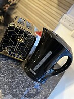 Industrial Studio Near Headingley Stadium