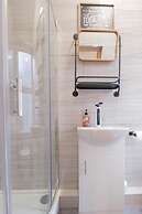 Industrial Studio Near Headingley Stadium