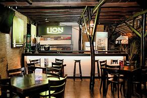 Coco Palm Villa and Cabanas