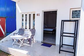 Golden Beach Hotel & Restaurant