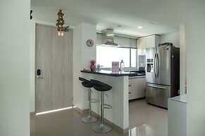 w Comfy 2BR w Ocean View and Pool in CTG