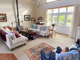 The Woolshed Estate at Tata Beach