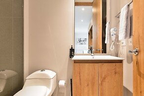 w Enchanting Loft w Balcony in El Nogal