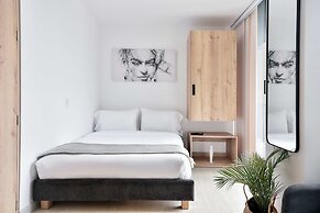 w Enchanting Loft w Balcony in El Nogal