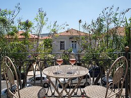 Nearchou Boutique Hotel