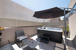 Nearchou Boutique Hotel