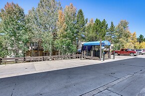 Walk to Ski Lift & Hiking: Granby Ranch Condo!