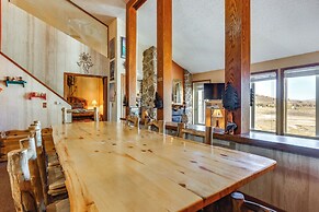 Walk to Ski Lift & Hiking: Granby Ranch Condo!