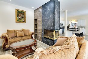 Game Room & Deck: Modern Frazier Park Home!